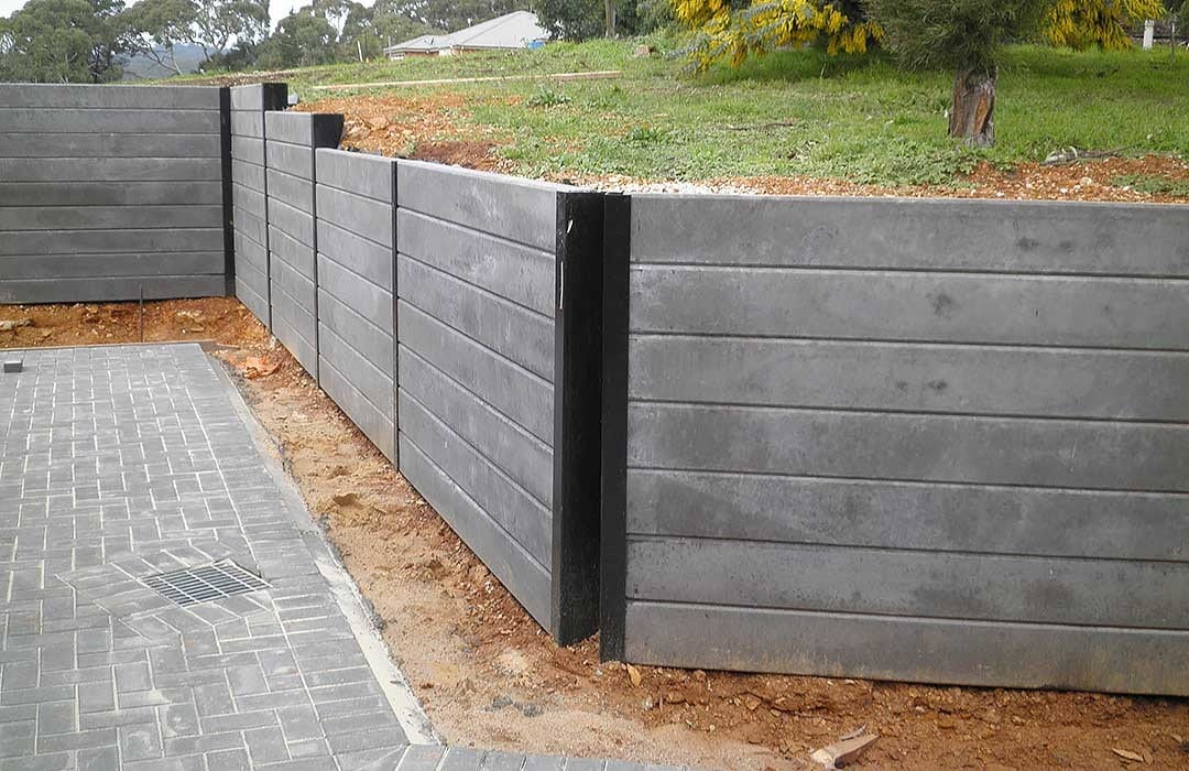 Retaining Walls & Piering service image
